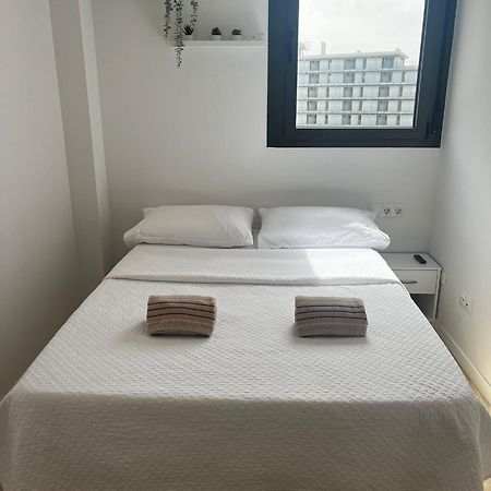Confortable Habitacion Doble - 2 Sant Adria de Besos Εξωτερικό φωτογραφία