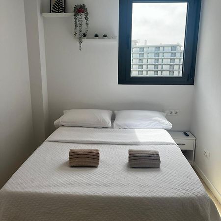 Confortable Habitacion Doble - 2 Sant Adria de Besos Εξωτερικό φωτογραφία
