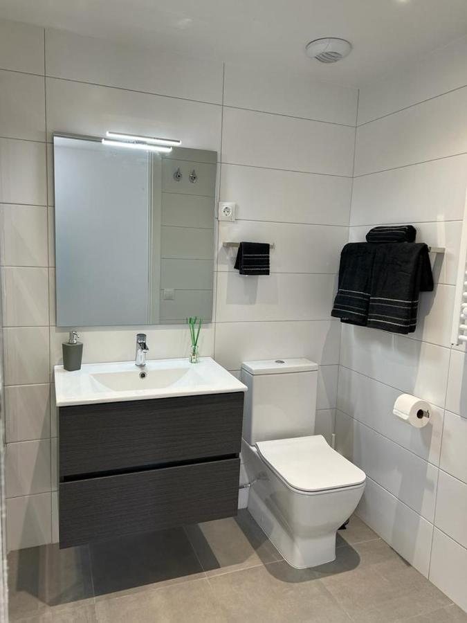 Confortable Habitacion Doble - 2 Sant Adria de Besos Εξωτερικό φωτογραφία